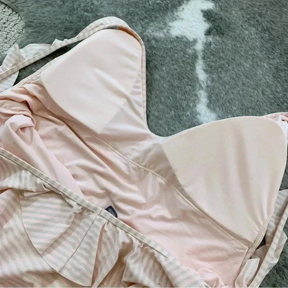 Aerie Ruffle Back One Piece Swimsuit - Picture 8 of 14